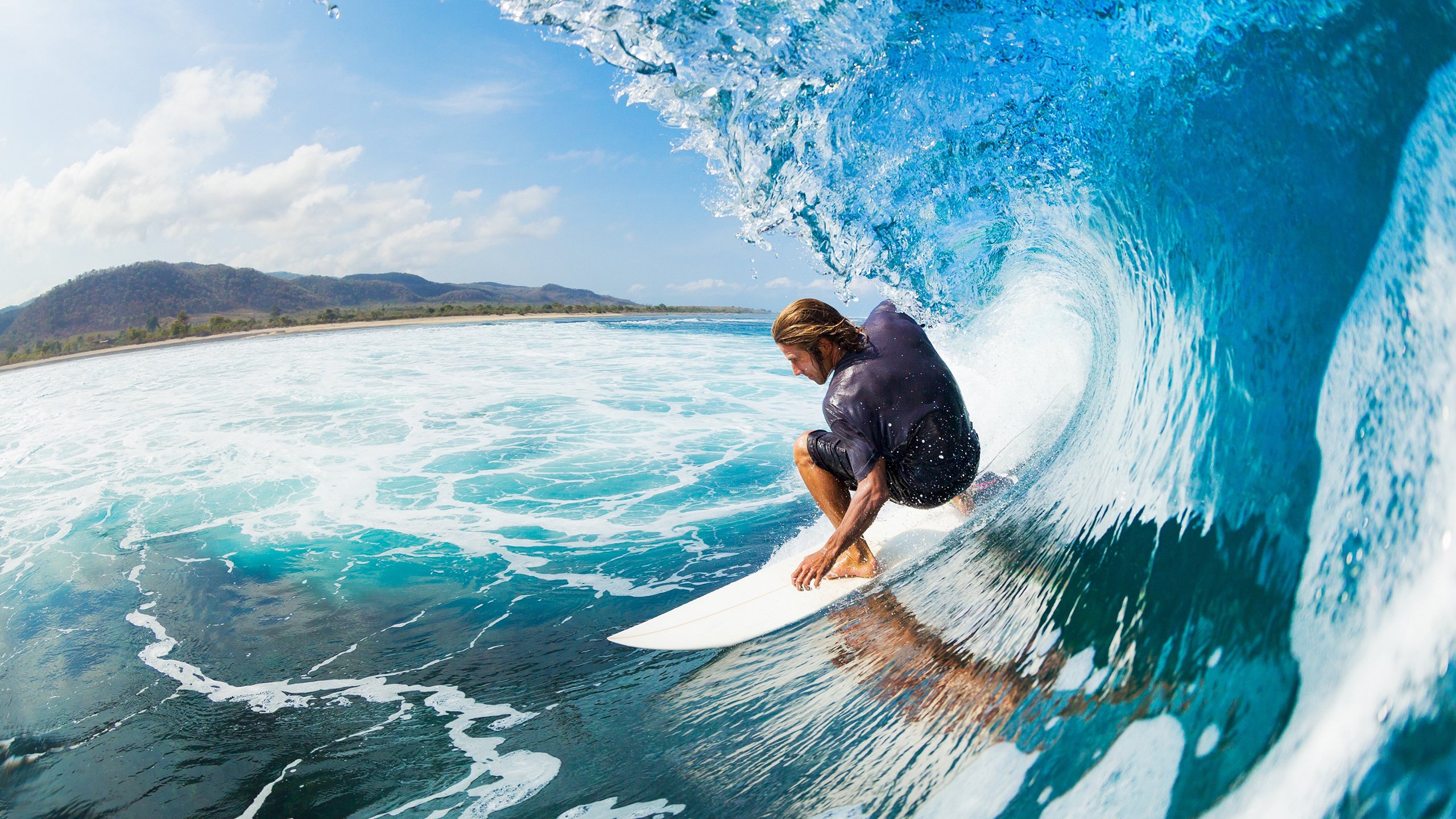 武汉三镇抢七大战爆冷本菲卡，哈兰德砍下35记关键球，全场沸腾